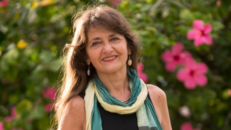 Celia Sarquís presenta “Eulalia Ares y la rebelión de las polleras”