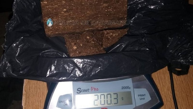 Los detienen con 200 gramos de marihuana