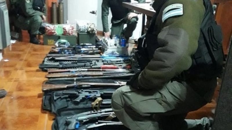 Desbaratan una megabanda que traficaba armas