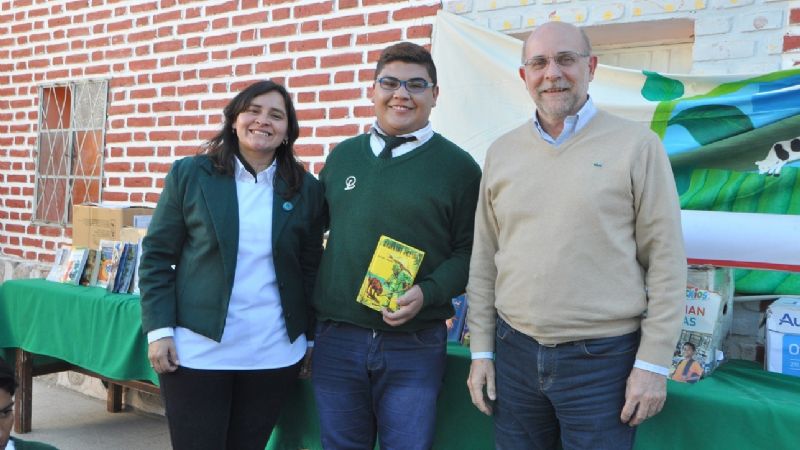 El “Sueño de Luis” se cumplió y Las Barrancas ya cuenta con su biblioteca