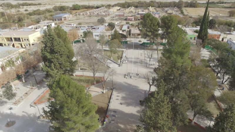 Gómez inaugurará la remodelación de la Plaza el 8 de Julio