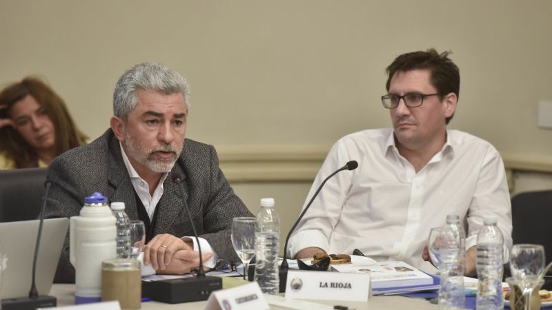 Se reunieron los ministros de Educación de todo el país