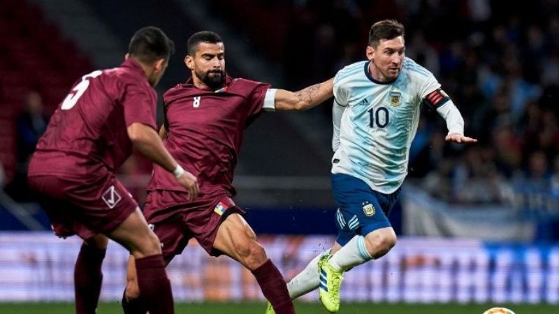 Argentina ante Venezuela, en busca de las semifinales