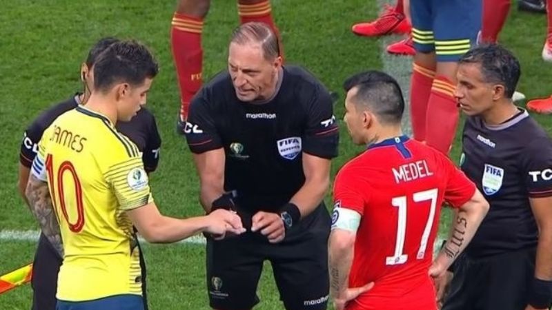 El VAR maltrató a Chile, que no falló en los por penales