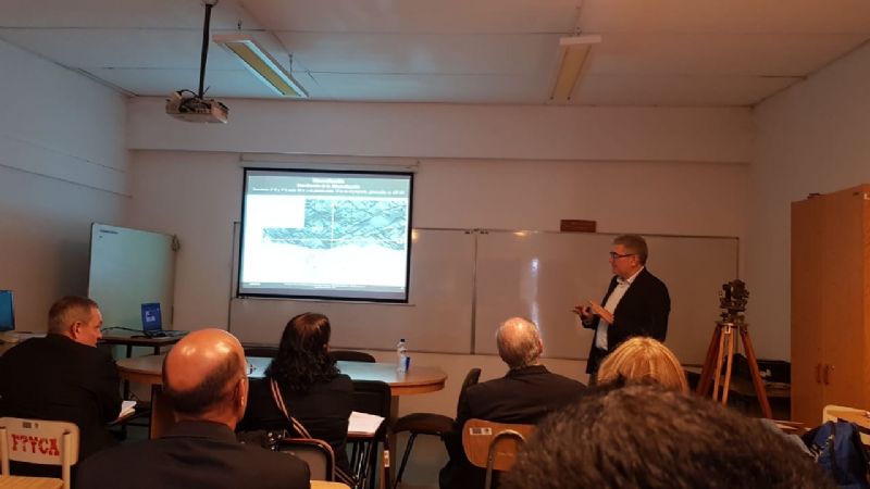 Presentación de tesis doctorales en la Facultad de Tecnología