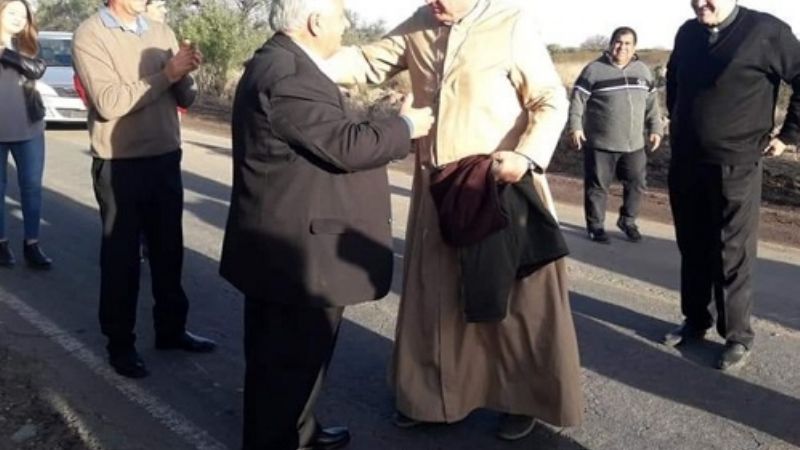 Icaño: emotiva recepción al nuevo Administrador Parroquial