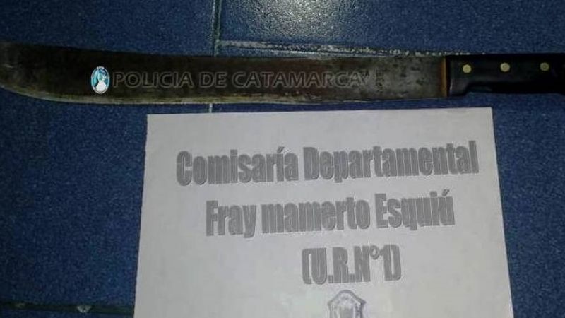 Amenazó a un vecino, con un machete