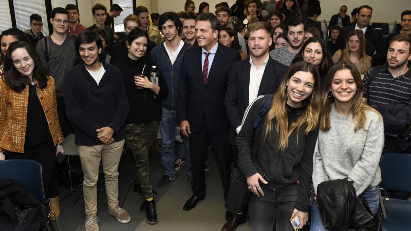 Massa apuesta a construir “una nueva mayoría”