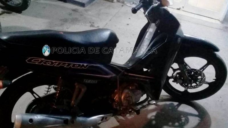 Moto al corralón por conductor infractor