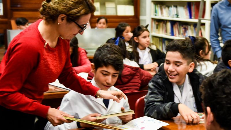 Estudiantes de Valle Chico visitaron el Senado