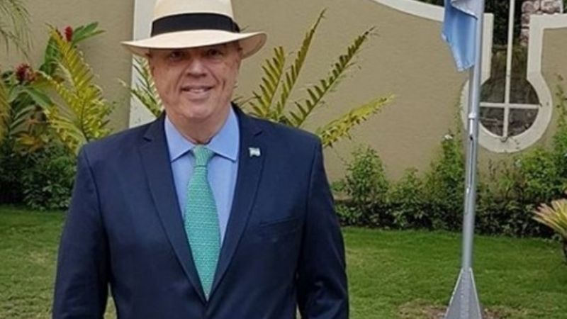 Gente “como uno”; el embajador nazi de Macri en Haití