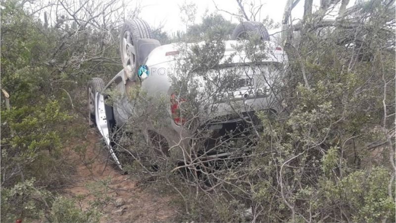 Volcó una camioneta en el sector Norte de la Capital