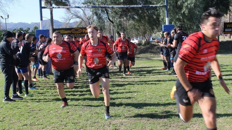 Catamarca con Bell Ville y Los Hurones en Carlos Paz