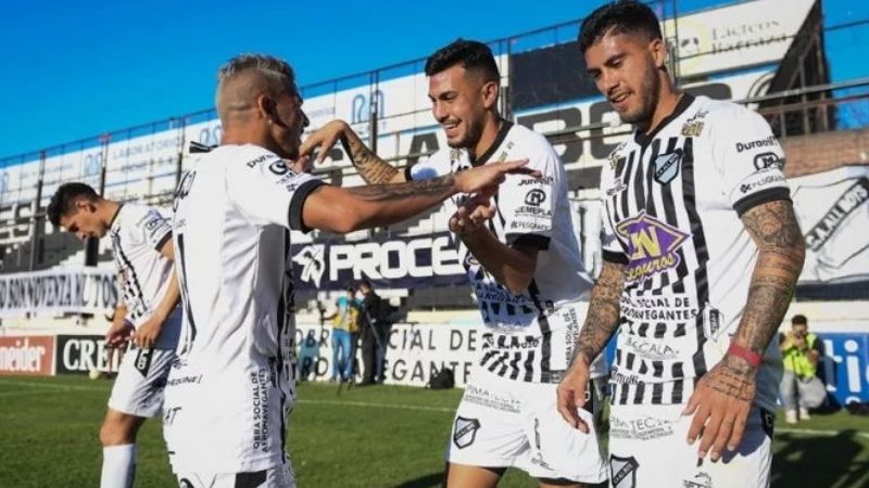 All Boys pegó primero y venció 3-1 a San Telmo