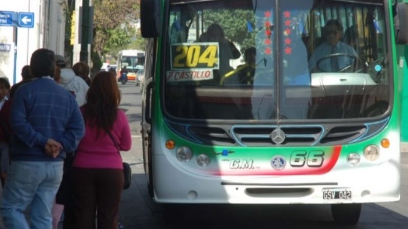 A partir de hoy, el boleto de colectivo cuesta 20 pesos