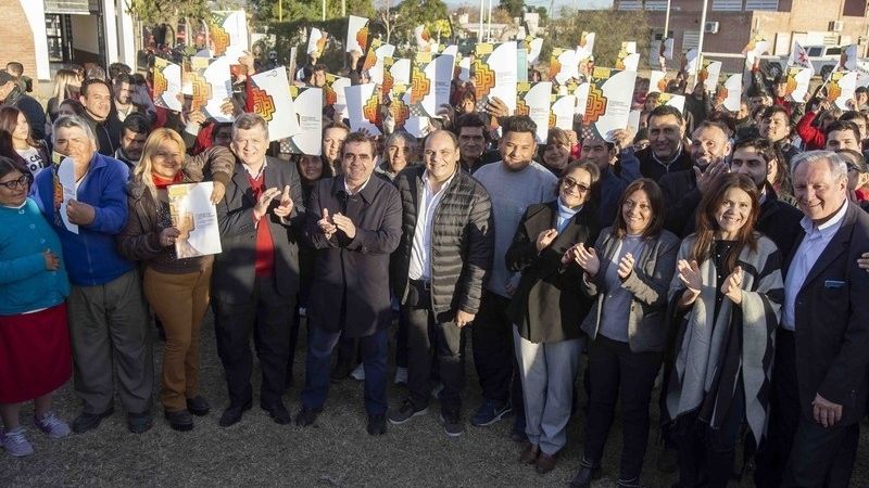 Corpacci en modo campaña: "es hora de que hagamos algo para cambiar esta realidad"