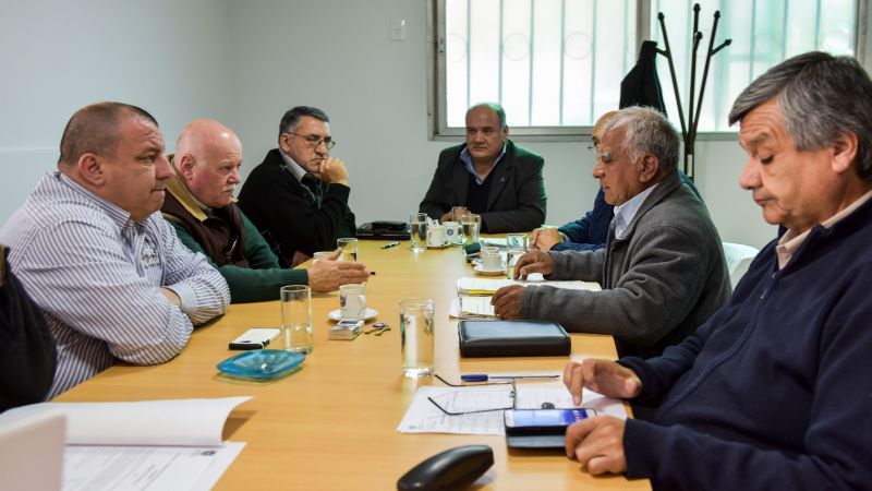 Senadores recibieron a Policías Retirados