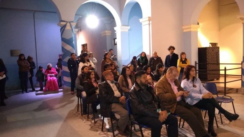 Abrió la muestra en la Casa de la Cultura