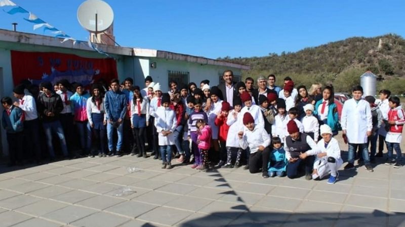 Festejaron el Día de la Independencia en El Jumeal