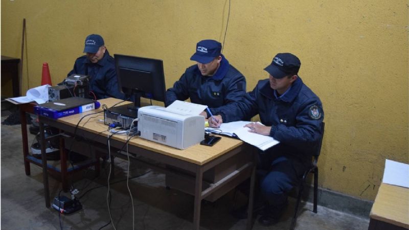 Dispositivo de seguridad por la Fiesta del Poncho