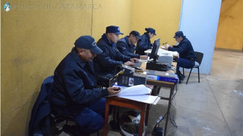 Dispositivo de seguridad por la Fiesta del Poncho