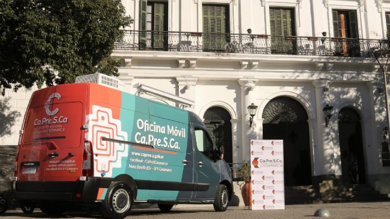 Oficina móvil de Capresca en el Poncho