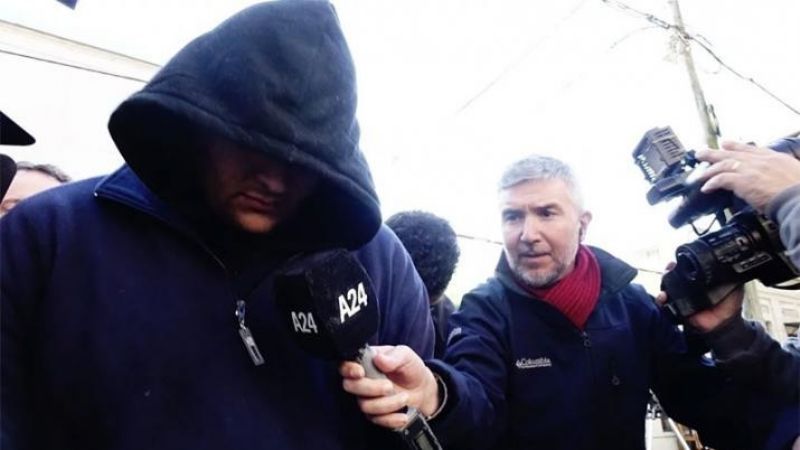 Quién es el joven que golpeó brutalmente a un taxista y lo mató