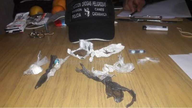 Los detienen con droga en un control