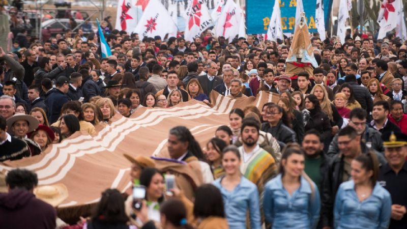 Beneplácito de Diputados por la caminata “al poncho con el poncho”