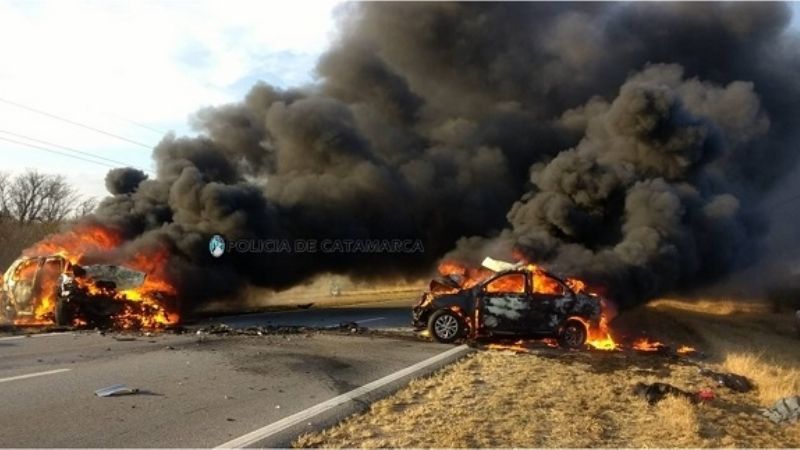 Mueren dos mujeres en choque frontal en la Ruta Nacional 157