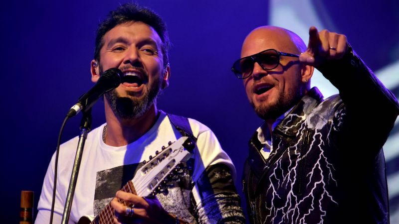 Finalizó el primer fin de semana de festival con el carnaval de Los Tekis