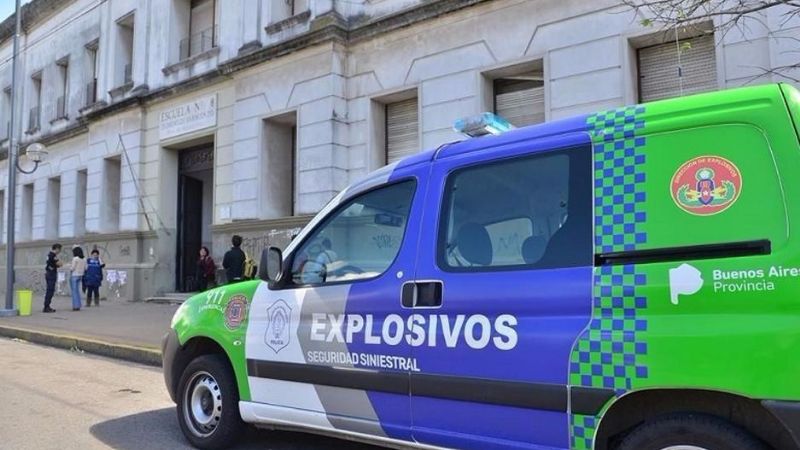 Condenaron civilmente a un adolescente por amenazas de bomba en una escuela