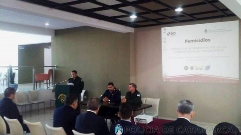 Curso sobre “Femicidios"