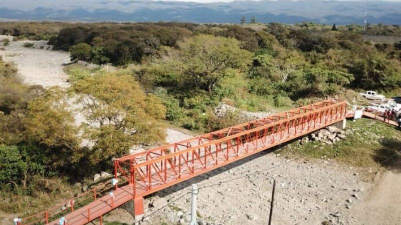La Gobernadora inauguró obras en Alijilán