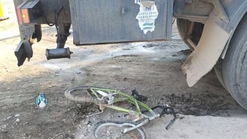 Camión de la Municipalidad embistió a un niño en bicicleta