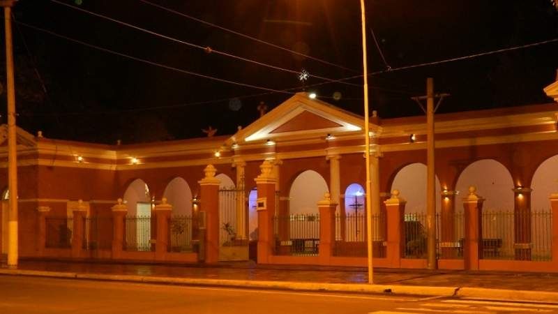 Buscan intensamente al sospechoso del asesinato frente al cementerio