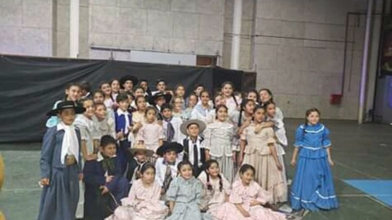 La delegación de El Alto se lució en el Ponchito 2019