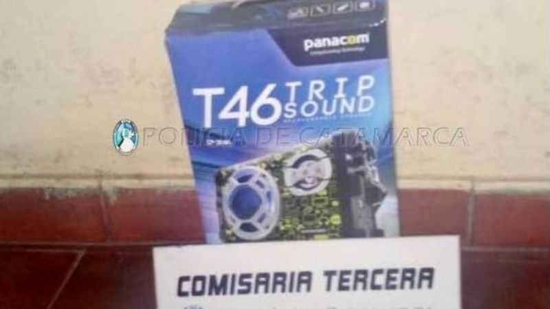 Aprehenden a una pareja por el robo de un equipo en un supermercado