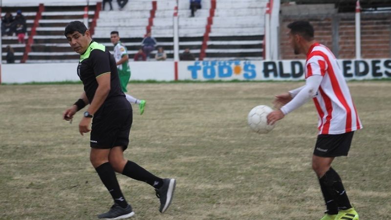 La política salió a la cancha