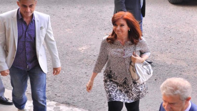 Dictaron falta de mérito para Cristina en la causa de los cuadernos