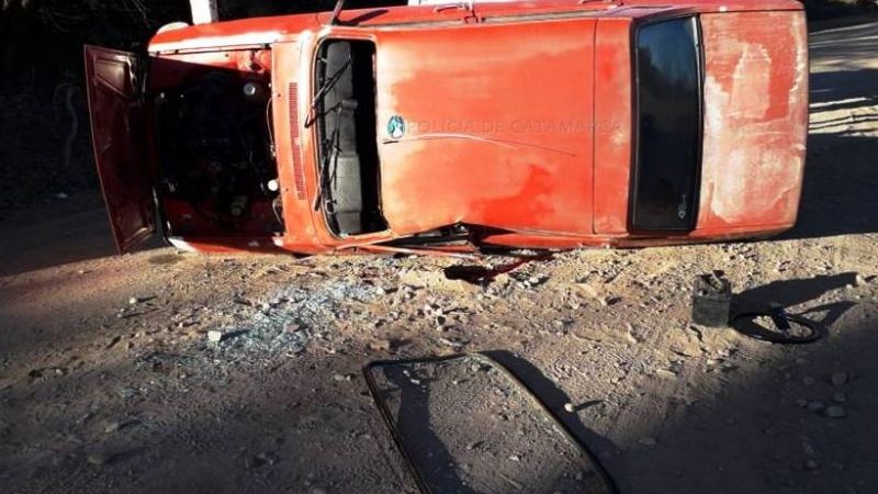 Tremendo vuelco en la ruta 1, en Singuil
