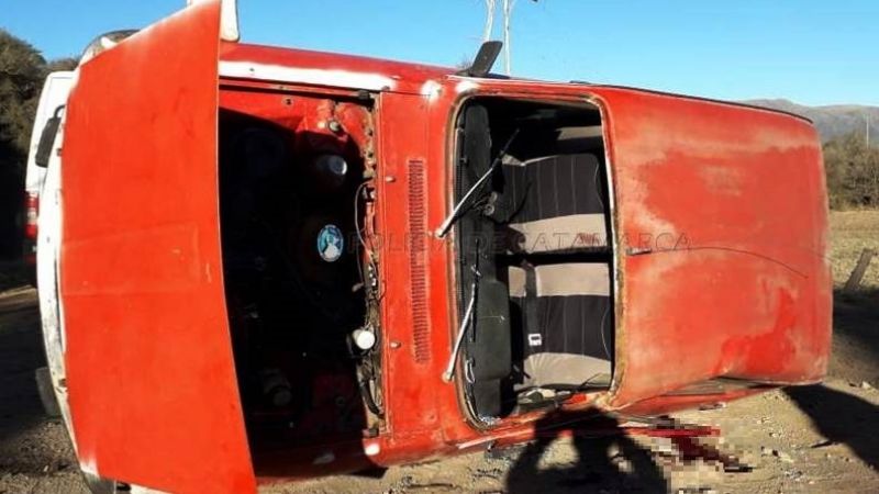 Tremendo vuelco en la ruta 1, en Singuil