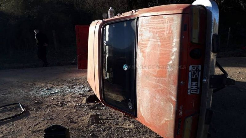 Tremendo vuelco en la ruta 1, en Singuil