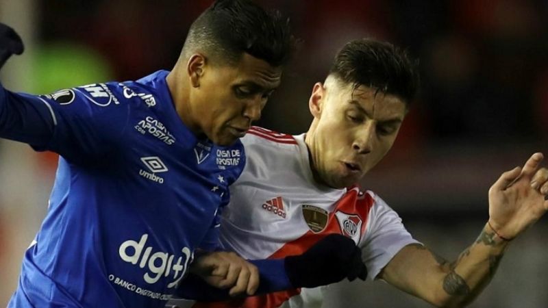 Ni el VAR le sirvió a River para vencer a Cruzeiro