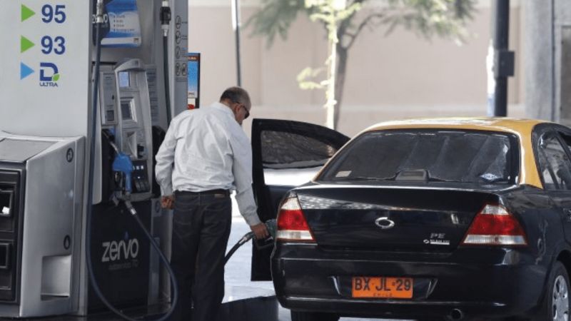 Analizan un paro nacional en estaciones de servicio