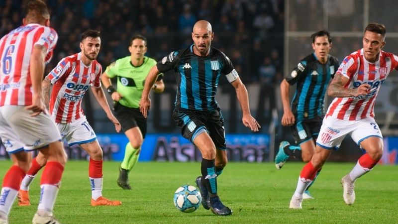 Racing empató y hoy debutan San Lorenzo y River