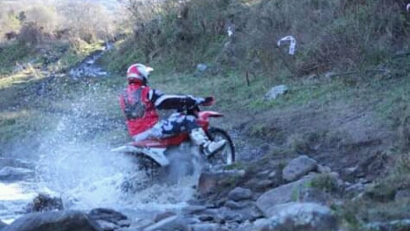 Enduro Provincial en Guayamba