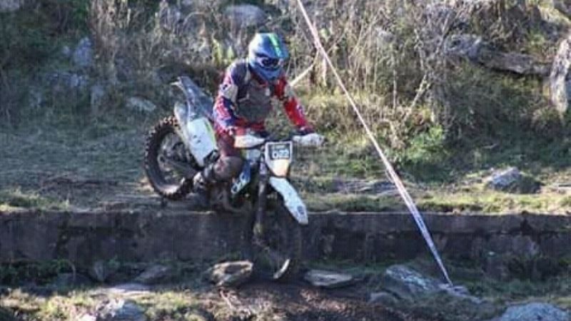 Enduro Provincial en Guayamba