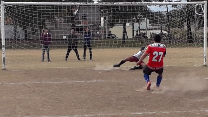 La Copa “Aniversario de la UNCa” completó los 8vos. de final