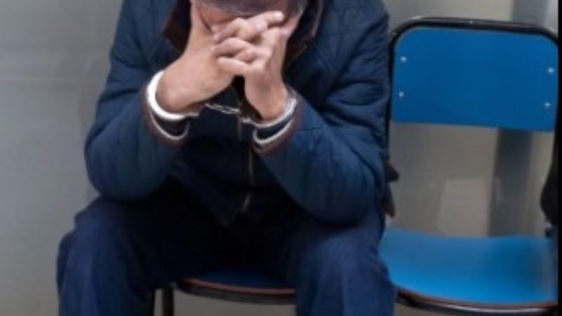 Piden que el médico acusado de abusar de pacientes continúe detenido